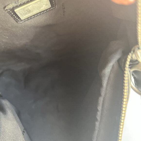 Authentic Fendi Vintage Zucca Canvas And Leather Oyster Bag Black Zip Closure - Picture 9 of 16